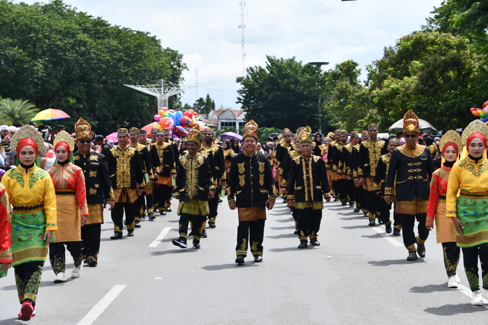 Pemerintah Kota Langsa Mengikuti Pawai Budaya Pekan Kebudayaan Aceh Ke 8 Tahun 2023.