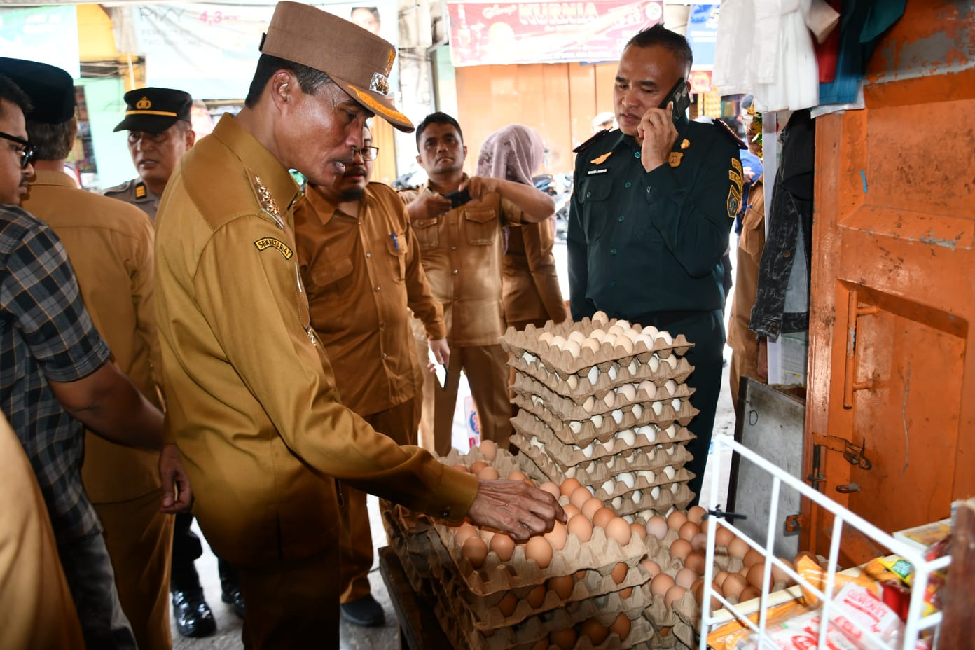 Pj. Walikota Langsa Tinjau Harga Bahan Pokok.